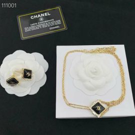 Picture of Chanel Sets _SKUChanelsuits09cly846249